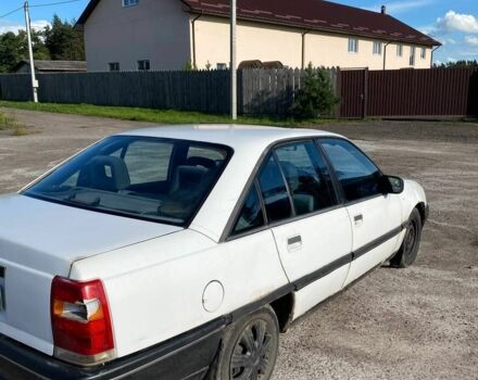 Білий Опель Омега, об'ємом двигуна 2 л та пробігом 274 тис. км за 900 $, фото 3 на Automoto.ua