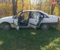 Белый Опель Омега, объемом двигателя 1.8 л и пробегом 280 тыс. км за 1400 $, фото 1 на Automoto.ua