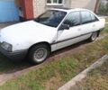 Белый Опель Омега, объемом двигателя 2 л и пробегом 890 тыс. км за 800 $, фото 3 на Automoto.ua