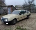 Белый Опель Омега, объемом двигателя 2.3 л и пробегом 400 тыс. км за 1350 $, фото 2 на Automoto.ua