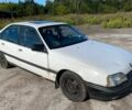 Білий Опель Омега, об'ємом двигуна 2 л та пробігом 274 тис. км за 900 $, фото 4 на Automoto.ua