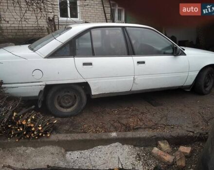 Білий Опель Омега, об'ємом двигуна 2 л та пробігом 45 тис. км за 700 $, фото 4 на Automoto.ua