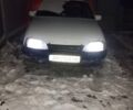Белый Опель Омега, объемом двигателя 2 л и пробегом 165 тыс. км за 1200 $, фото 1 на Automoto.ua