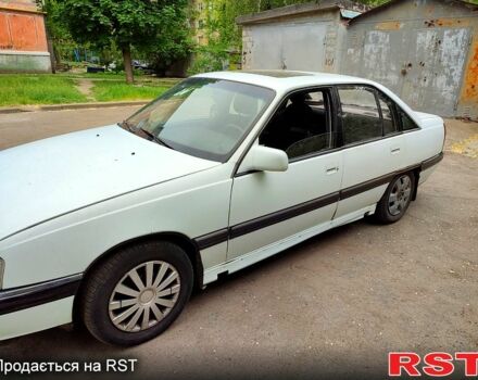 Белый Опель Омега, объемом двигателя 2 л и пробегом 230 тыс. км за 1200 $, фото 4 на Automoto.ua
