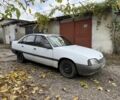 Білий Опель Омега, об'ємом двигуна 2 л та пробігом 22 тис. км за 853 $, фото 2 на Automoto.ua
