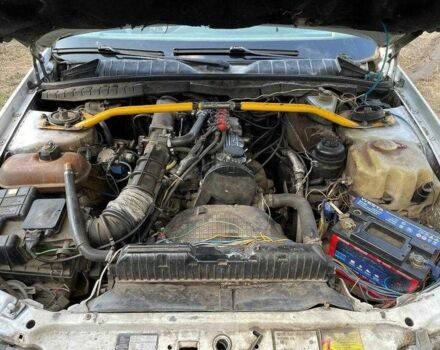 Белый Опель Омега, объемом двигателя 2 л и пробегом 100 тыс. км за 1000 $, фото 3 на Automoto.ua