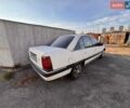 Білий Опель Омега, об'ємом двигуна 2 л та пробігом 304 тис. км за 655 $, фото 3 на Automoto.ua
