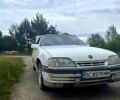 Білий Опель Омега, об'ємом двигуна 2 л та пробігом 400 тис. км за 840 $, фото 1 на Automoto.ua