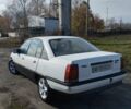 Опель Омега 1992 в Харькове на Automoto.ua Белый Опель Омега, объемом двигателя 2 л и пробегом 222 тыс. км за 950 $, фото 3 на Automoto.ua