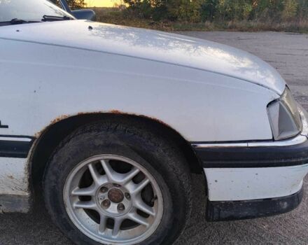 Белый Опель Омега, объемом двигателя 2 л и пробегом 390 тыс. км за 1321 $, фото 4 на Automoto.ua