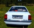 Білий Опель Омега, об'ємом двигуна 20 л та пробігом 356 тис. км за 1650 $, фото 8 на Automoto.ua