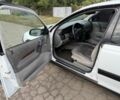 Белый Опель Омега, объемом двигателя 2 л и пробегом 350 тыс. км за 2159 $, фото 5 на Automoto.ua