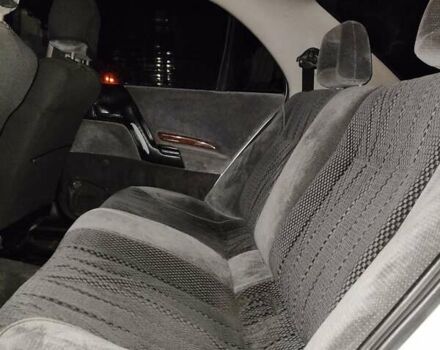 Белый Опель Омега, объемом двигателя 2 л и пробегом 209 тыс. км за 2500 $, фото 7 на Automoto.ua