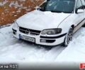 Белый Опель Омега, объемом двигателя 2 л и пробегом 425 тыс. км за 1700 $, фото 4 на Automoto.ua