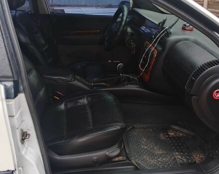 Белый Опель Омега, объемом двигателя 2 л и пробегом 260 тыс. км за 2800 $, фото 3 на Automoto.ua