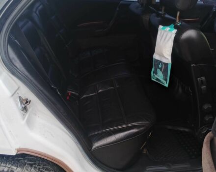 Белый Опель Омега, объемом двигателя 2 л и пробегом 260 тыс. км за 2800 $, фото 4 на Automoto.ua