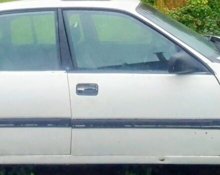 Белый Опель Омега, объемом двигателя 2 л и пробегом 345 тыс. км за 450 $, фото 3 на Automoto.ua