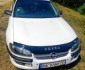 Белый Опель Омега, объемом двигателя 2 л и пробегом 330 тыс. км за 2500 $, фото 3 на Automoto.ua