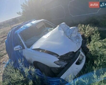 Білий Опель Омега, об'ємом двигуна 2 л та пробігом 155 тис. км за 800 $, фото 1 на Automoto.ua