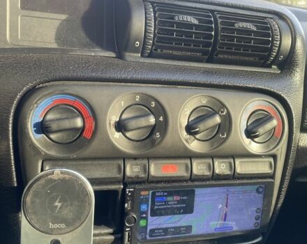 Белый Опель Омега, объемом двигателя 2 л и пробегом 389 тыс. км за 2200 $, фото 1 на Automoto.ua