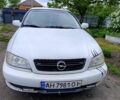 Белый Опель Омега, объемом двигателя 2.5 л и пробегом 356 тыс. км за 1500 $, фото 1 на Automoto.ua