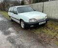 Білий Опель Омега, об'ємом двигуна 2.3 л та пробігом 500 тис. км за 65000 $, фото 1 на Automoto.ua