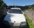 Белый Опель Омега, объемом двигателя 2 л и пробегом 300 тыс. км за 1602 $, фото 1 на Automoto.ua