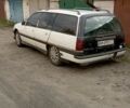 Белый Опель Омега, объемом двигателя 2 л и пробегом 350 тыс. км за 461 $, фото 2 на Automoto.ua