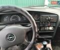 Белый Опель Омега, объемом двигателя 2 л и пробегом 300 тыс. км за 2000 $, фото 5 на Automoto.ua