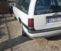 Білий Опель Омега, об'ємом двигуна 2.4 л та пробігом 380 тис. км за 950 $, фото 1 на Automoto.ua