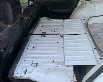 Білий Опель Омега, об'ємом двигуна 2.6 л та пробігом 331 тис. км за 1000 $, фото 4 на Automoto.ua