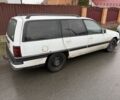 Белый Опель Омега, объемом двигателя 3 л и пробегом 334 тыс. км за 899 $, фото 1 на Automoto.ua
