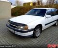 Белый Опель Омега, объемом двигателя 2 л и пробегом 320 тыс. км за 820 $, фото 4 на Automoto.ua