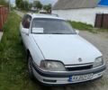 Белый Опель Омега, объемом двигателя 2 л и пробегом 206 тыс. км за 1700 $, фото 1 на Automoto.ua