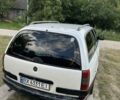 Белый Опель Омега, объемом двигателя 2 л и пробегом 357 тыс. км за 2700 $, фото 10 на Automoto.ua