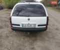 Білий Опель Омега, об'ємом двигуна 2.5 л та пробігом 422 тис. км за 1750 $, фото 3 на Automoto.ua