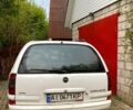 Белый Опель Омега, объемом двигателя 2 л и пробегом 480 тыс. км за 1900 $, фото 4 на Automoto.ua