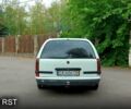 Белый Опель Омега, объемом двигателя 2 л и пробегом 250 тыс. км за 2600 $, фото 7 на Automoto.ua
