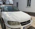 Белый Опель Омега, объемом двигателя 2 л и пробегом 450 тыс. км за 2200 $, фото 3 на Automoto.ua
