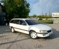 Белый Опель Омега, объемом двигателя 2 л и пробегом 333 тыс. км за 1301 $, фото 1 на Automoto.ua