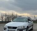 Білий Опель Омега, об'ємом двигуна 2.5 л та пробігом 435 тис. км за 1900 $, фото 1 на Automoto.ua