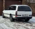 Белый Опель Омега, объемом двигателя 2.5 л и пробегом 270 тыс. км за 1600 $, фото 3 на Automoto.ua