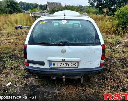 Білий Опель Омега, об'ємом двигуна 2 л та пробігом 0 тис. км за 500 $, фото 3 на Automoto.ua