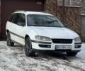 Белый Опель Омега, объемом двигателя 2.5 л и пробегом 270 тыс. км за 1600 $, фото 1 на Automoto.ua