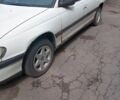 Білий Опель Омега, об'ємом двигуна 2 л та пробігом 2 тис. км за 800 $, фото 3 на Automoto.ua