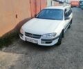 Білий Опель Омега, об'ємом двигуна 2 л та пробігом 200 тис. км за 2200 $, фото 1 на Automoto.ua