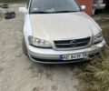 Белый Опель Омега, объемом двигателя 2 л и пробегом 485 тыс. км за 1200 $, фото 1 на Automoto.ua