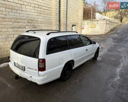 Белый Опель Омега, объемом двигателя 2 л и пробегом 500 тыс. км за 2600 $, фото 4 на Automoto.ua