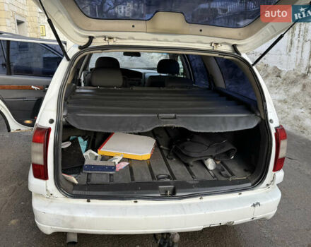 Белый Опель Омега, объемом двигателя 2 л и пробегом 500 тыс. км за 2600 $, фото 6 на Automoto.ua