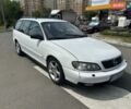 Белый Опель Омега, объемом двигателя 2.5 л и пробегом 385 тыс. км за 2999 $, фото 2 на Automoto.ua